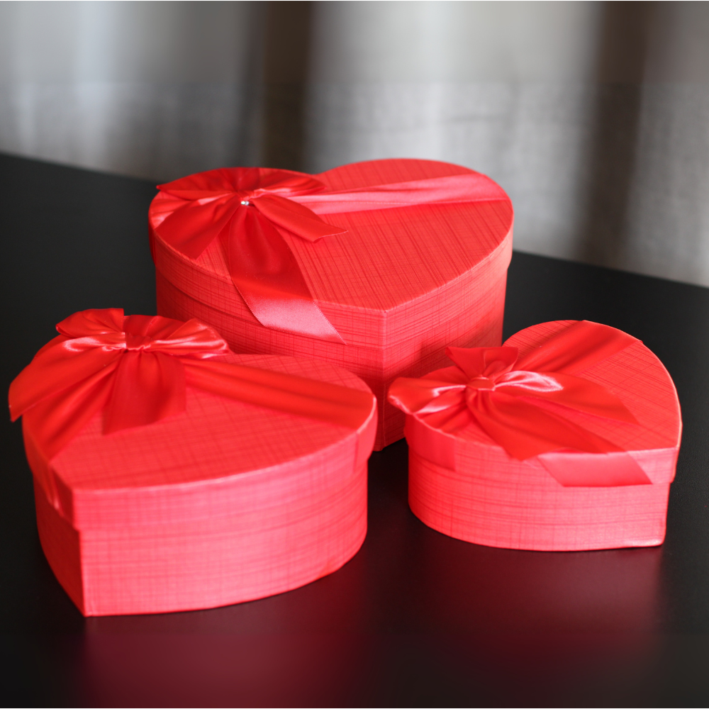 Small Red Heart Shaped Gift Box Set