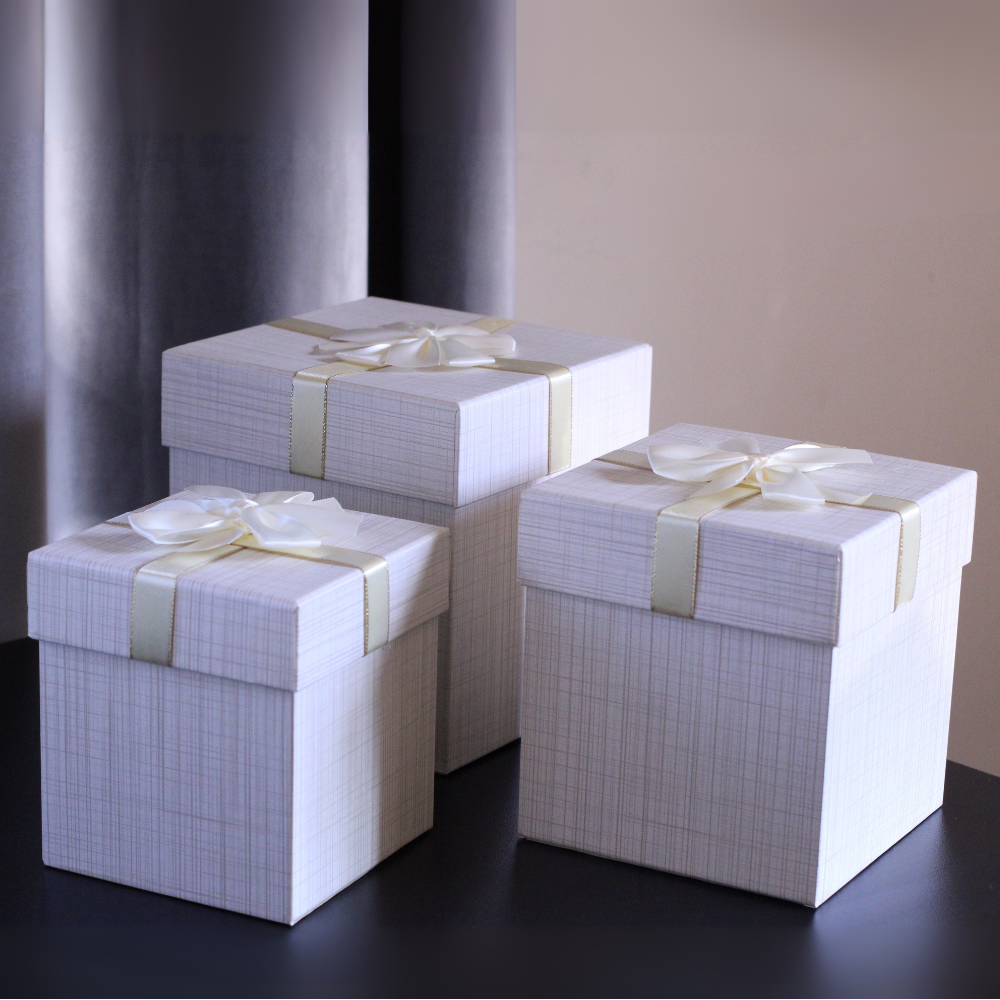 White Cube Gift Box Set
