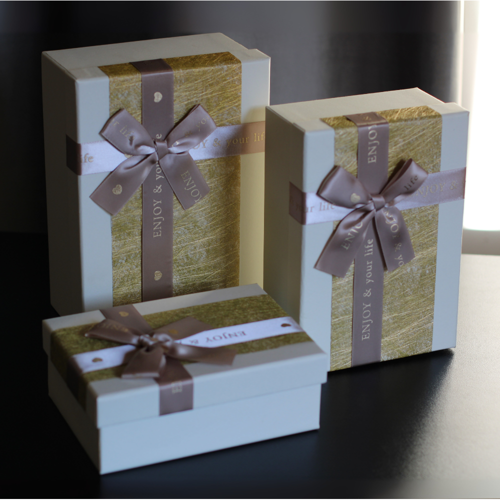 White Gift Box Set